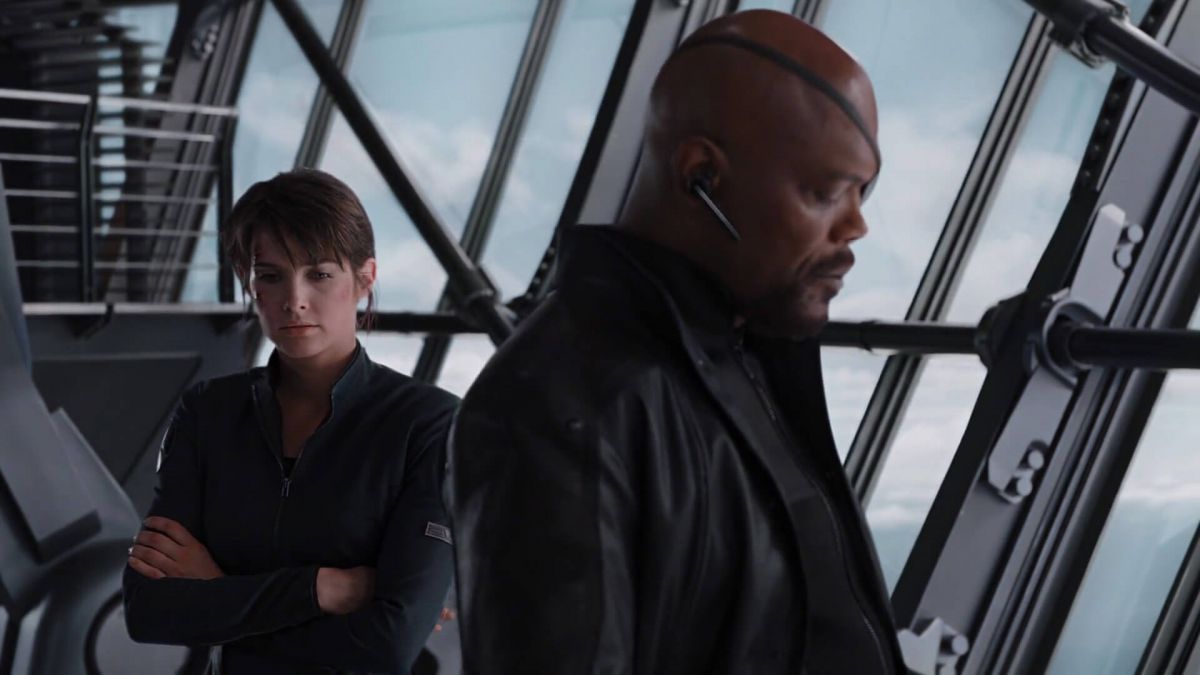 Nick Fury dan Maria Hill kembali tampil